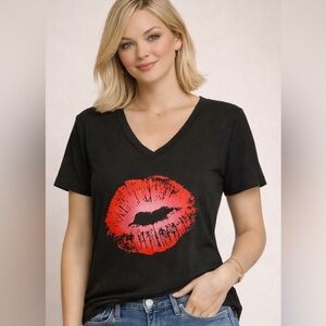No Boundaries Red Lips Tshirt